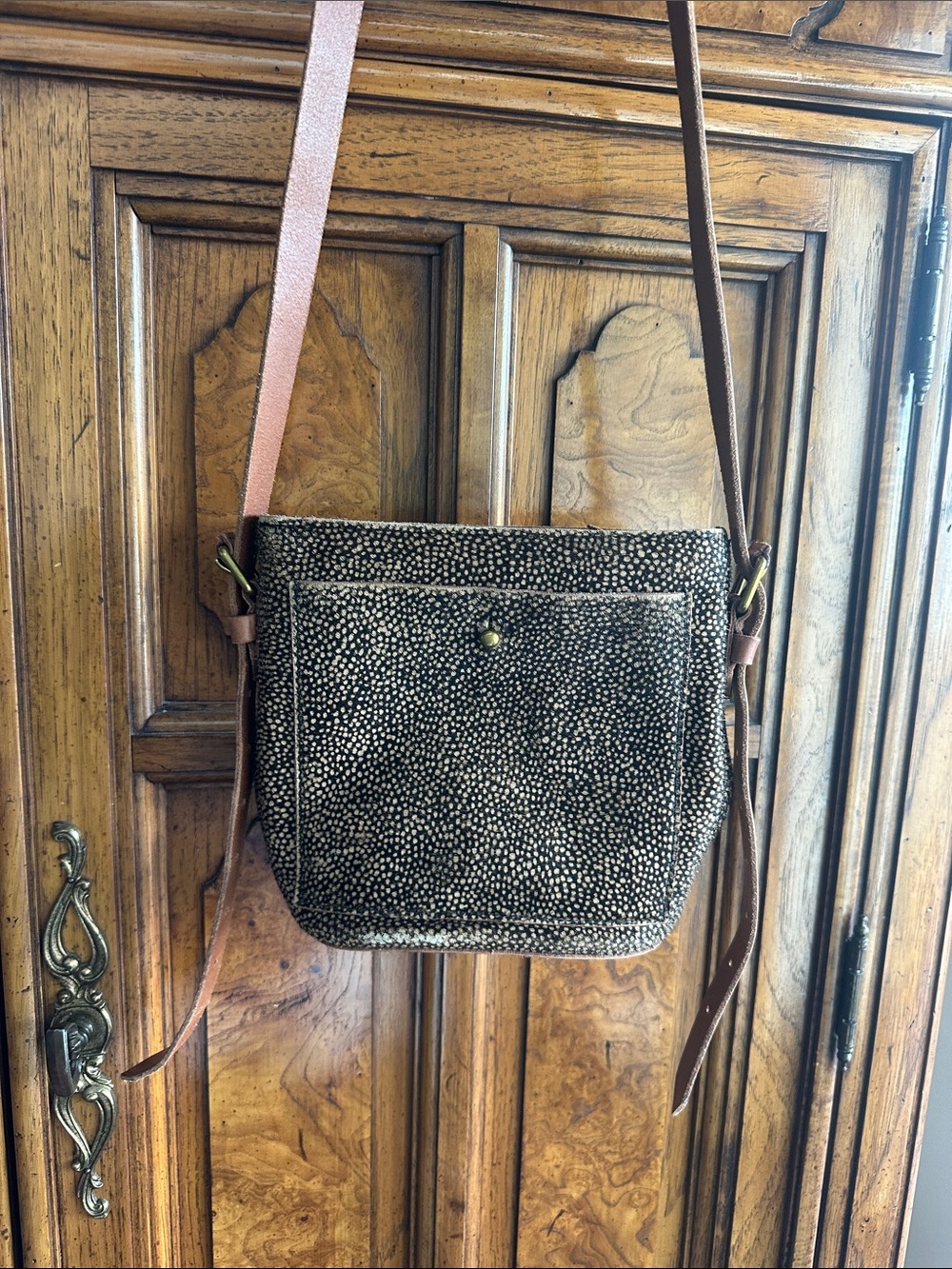 Madewell Black and Brown Speckled Leather Crossbody